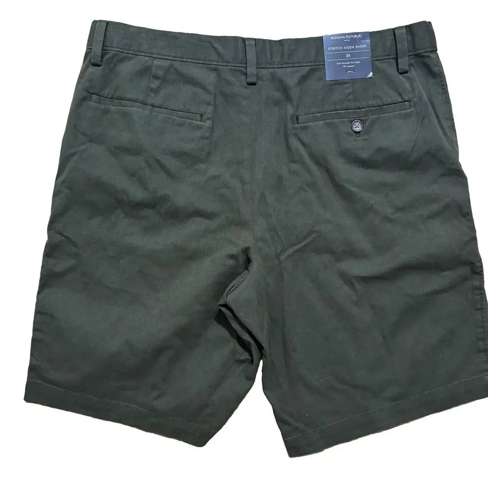 Banana Republic Aiden Shorts Men’s Sz 34 Slim Fit Green Chino 10” Inseam NWT